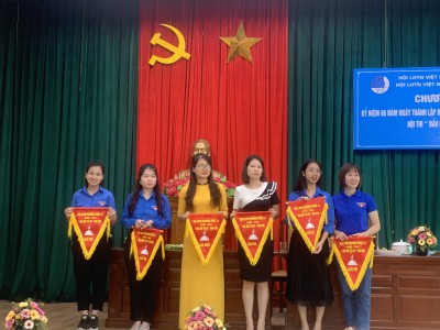 Đoàn TN trường TH Văn Yên tham gia Hội thi nấu ăn