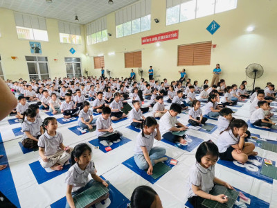 TH Văn Yên tổ chức thành công chương trình Trạng nguyên Tiếng Anh