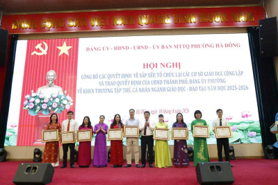 Tiểu học Văn Yên – Vinh dự nhận khen thưởng xuất sắc