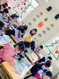 Ảnh tại buổi dạy chuyên đề K4
