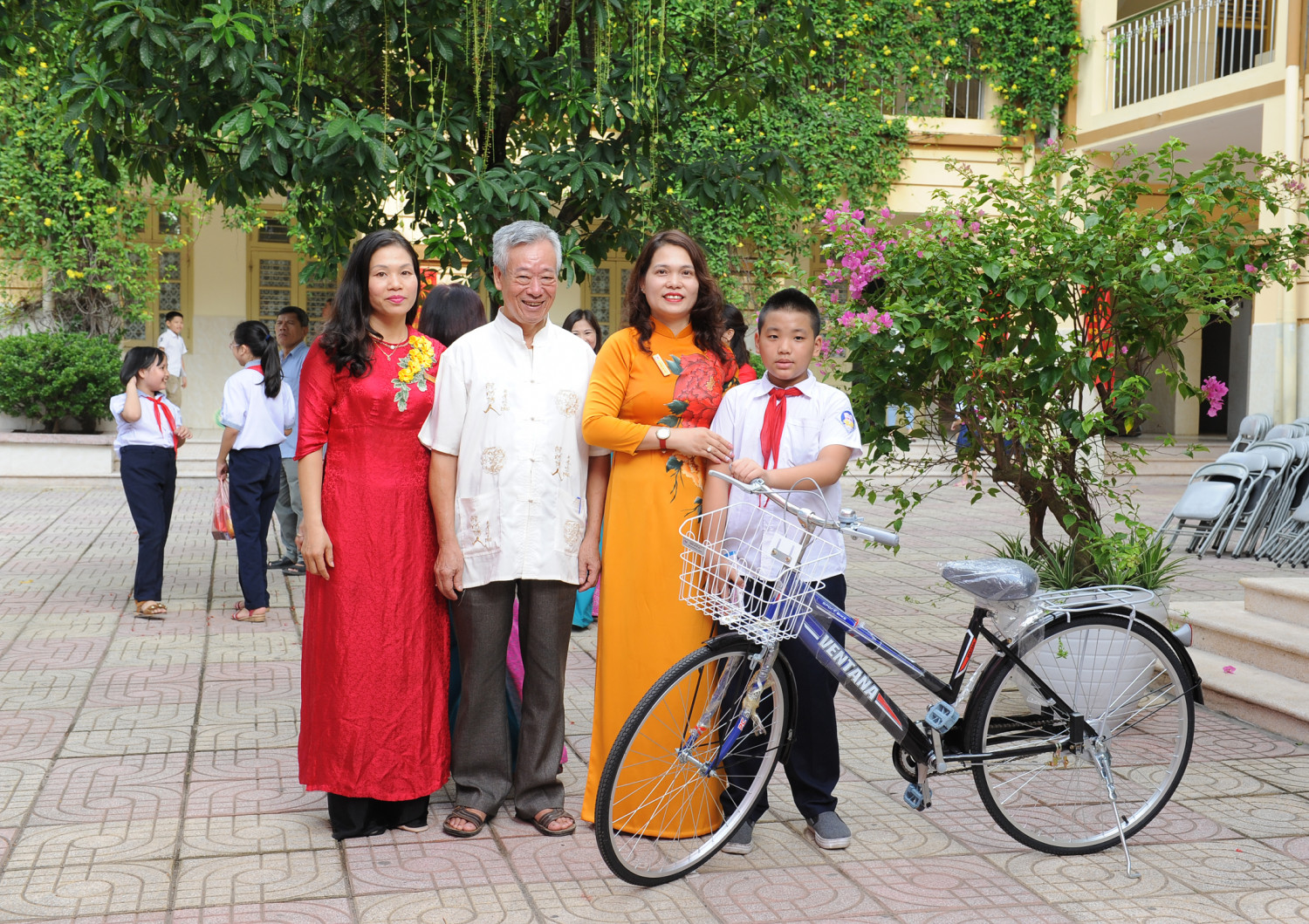 ngoc khanh