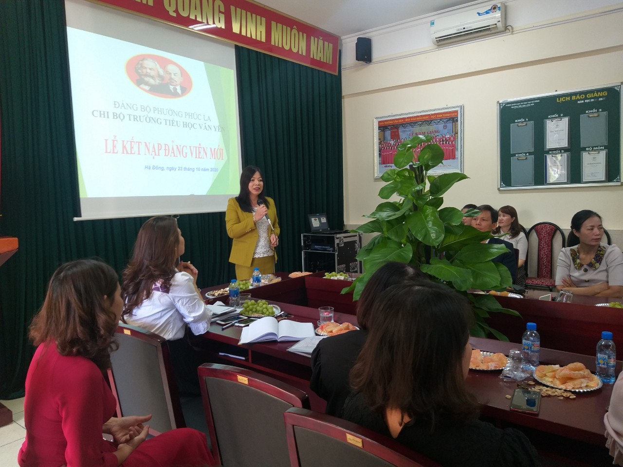 Đại biểu phát biểu