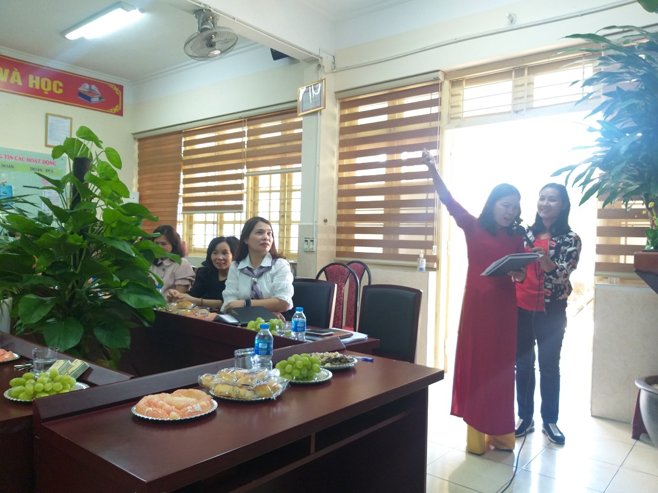 tUYÊN THỀ