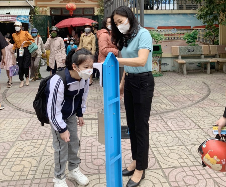 Học sinh hân hoan ngày “tựu trường”