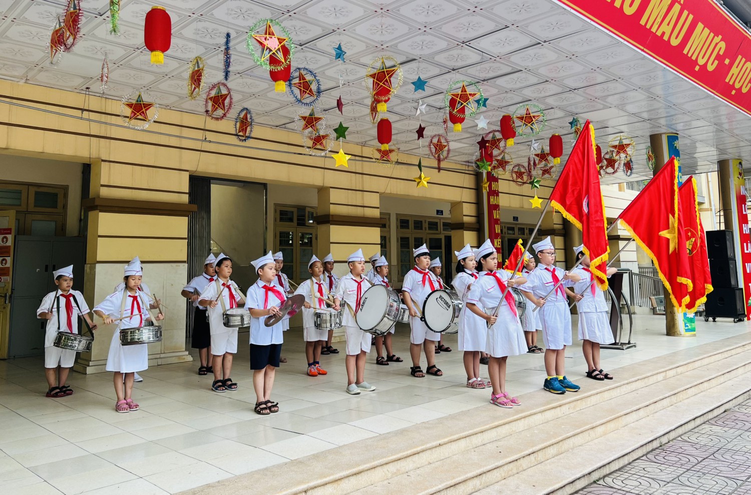 Lễ chào cờ đầu tiên của năm học mới 2022-2023