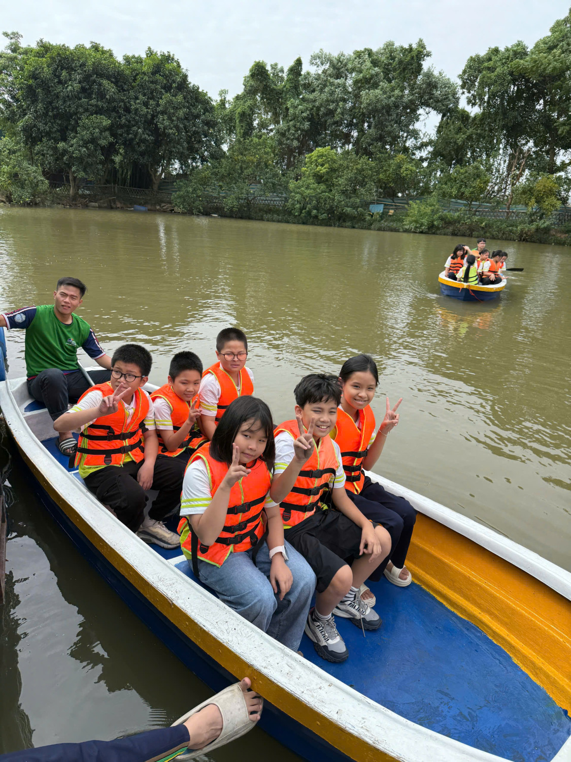 gen o z7160972960748 4c990525c689bdd6ed52016b16d96470