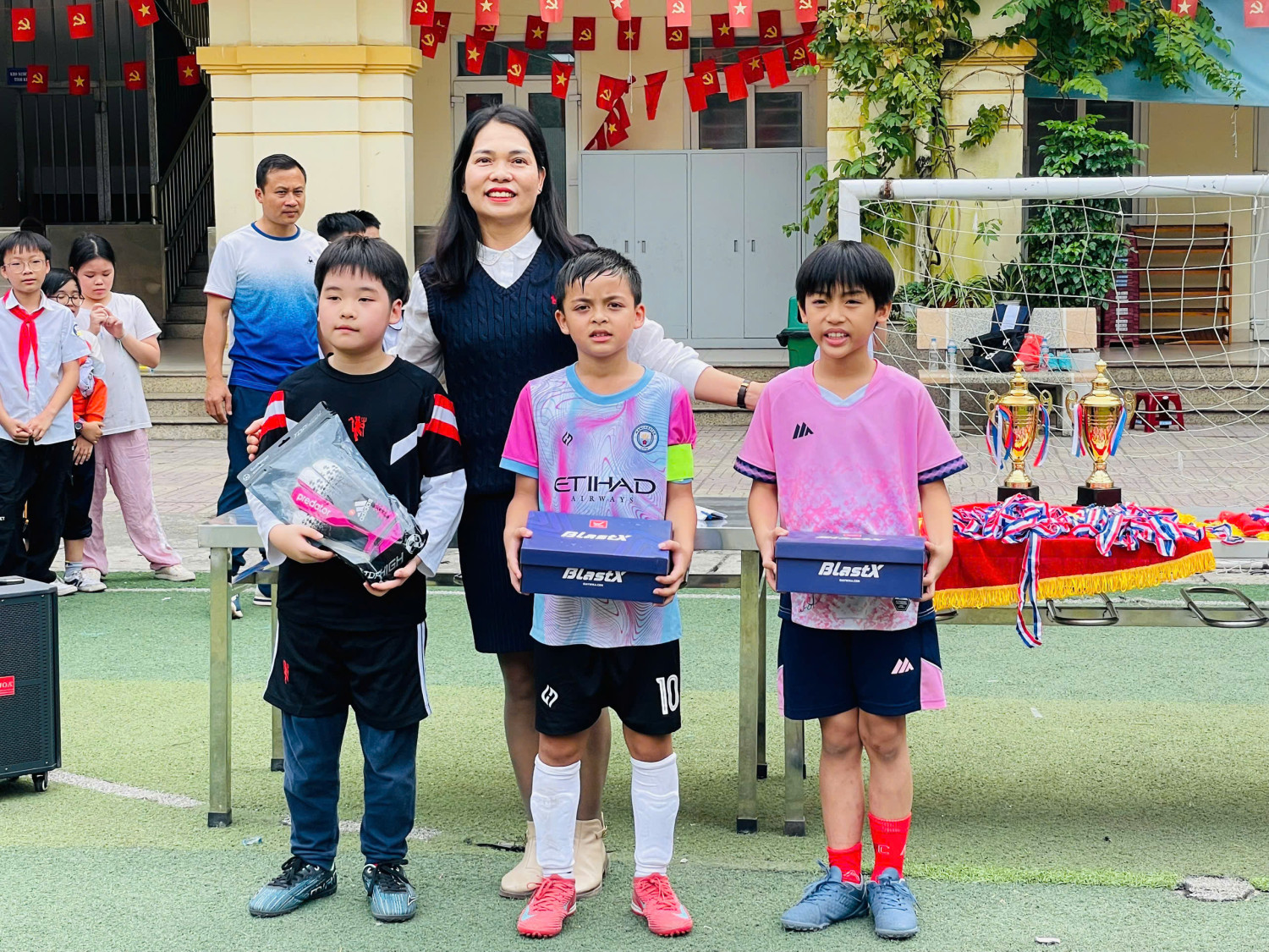 giải cầu thủ thủ môn xs