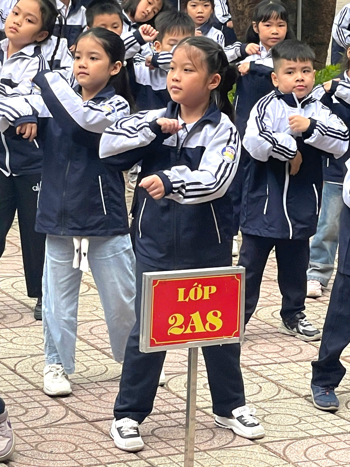 gen h z7351859238766 0d102c1e888961003d96969daf07318e