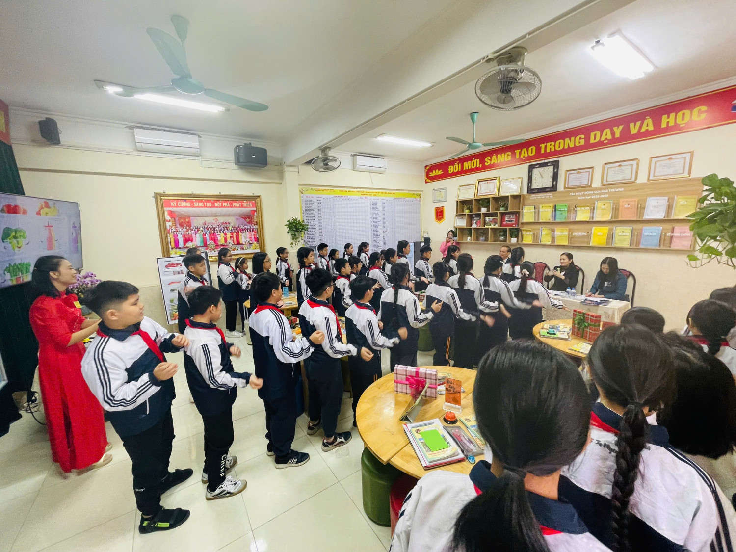 gen h z7402771567106 531ffddc6a6c880a997b8f462070ff6f